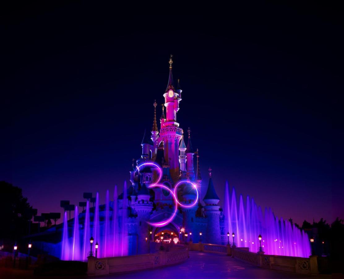 Private House Near Disneyland Монтеврен Экстерьер фото