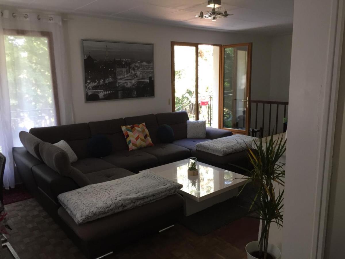 Private House Near Disneyland Монтеврен Экстерьер фото